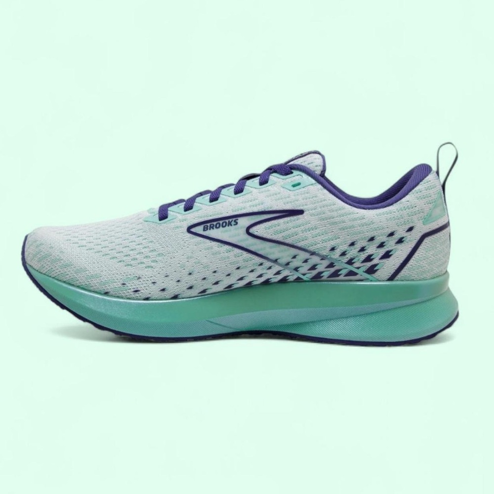 Brooks Running Shoes in Beige and Aqua with Navy Accents
